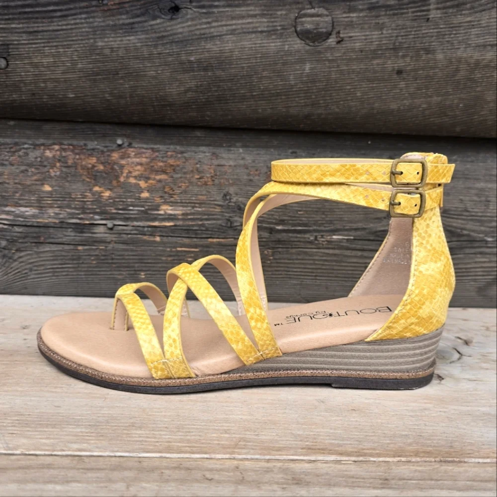 Boutique by Corkys NEW Sweet Tea Coastal Boho Revival Wedge Sandals 6M